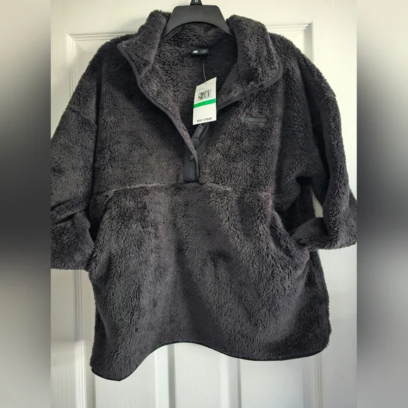 Spyder Cozy Faux Fur Pullover Jacket-Black-Size Large-NWT - Picture 7 of 11